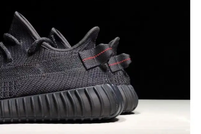 V2 MENS FU9006 350 YEEZY BLACK ADIDAS BOOST 0614